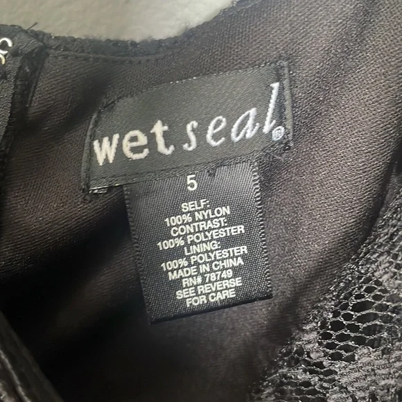 Wet Seal Size 5 black cut out lace top blue tulle Y2K dress whimsigoth fairy - Picture 7 of 7